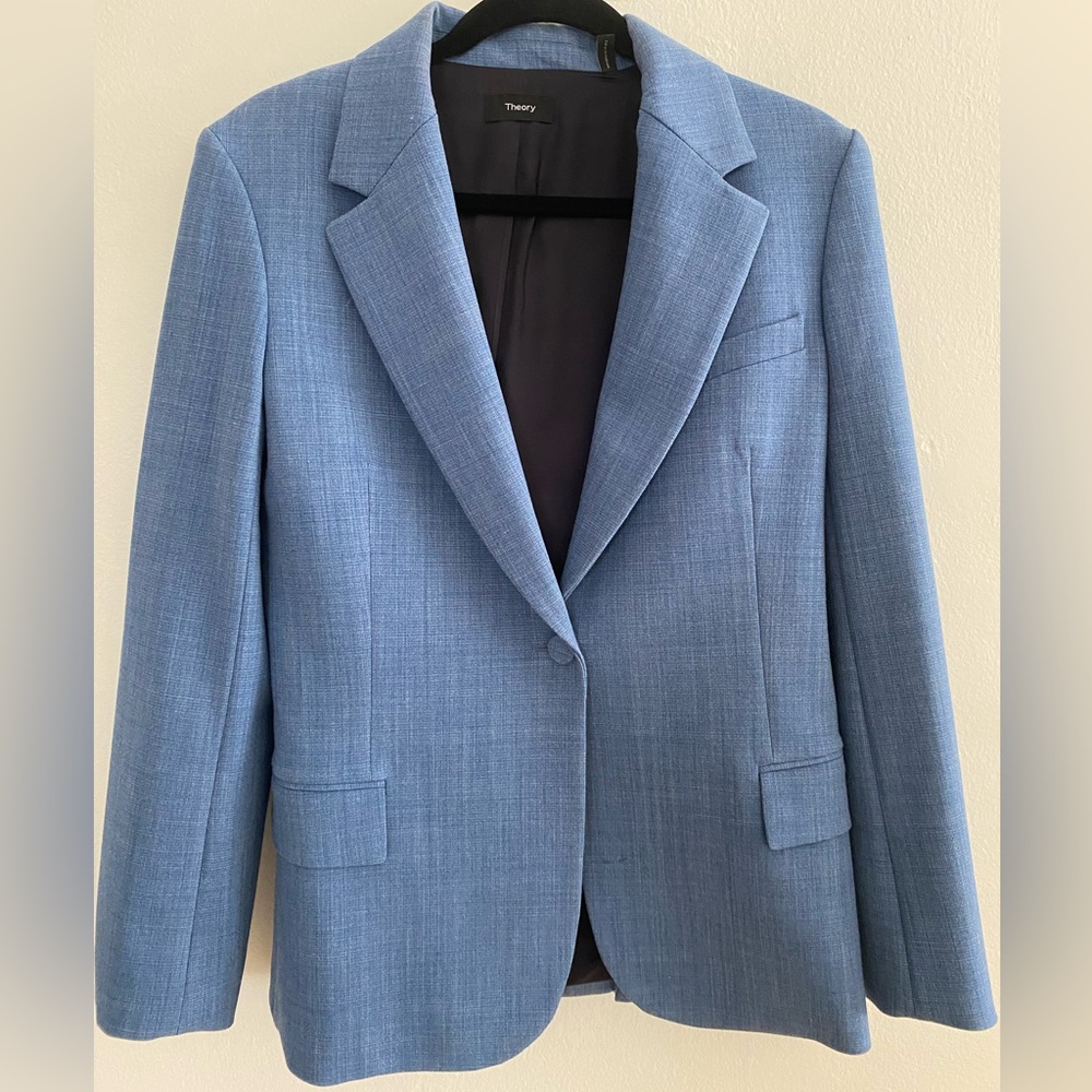 Theory Fitted Blazer in Chambray Denim Portland - 6